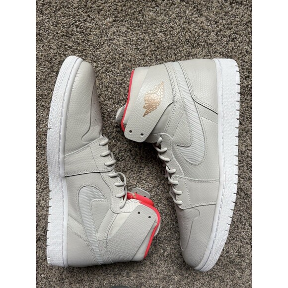 Air Jordan 1 Nouveau Medium Beige Pure Platinum Size 15 Men's - Picture 5 of 8